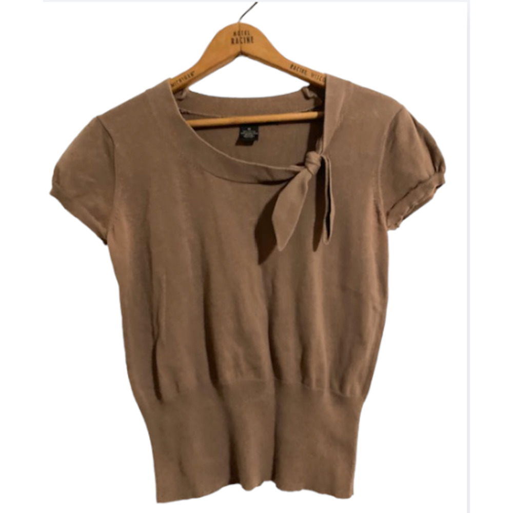 GET IT OUT OF MY CLOSET SALE Mocha Brown Top with Bow - Madison Studio - Size M